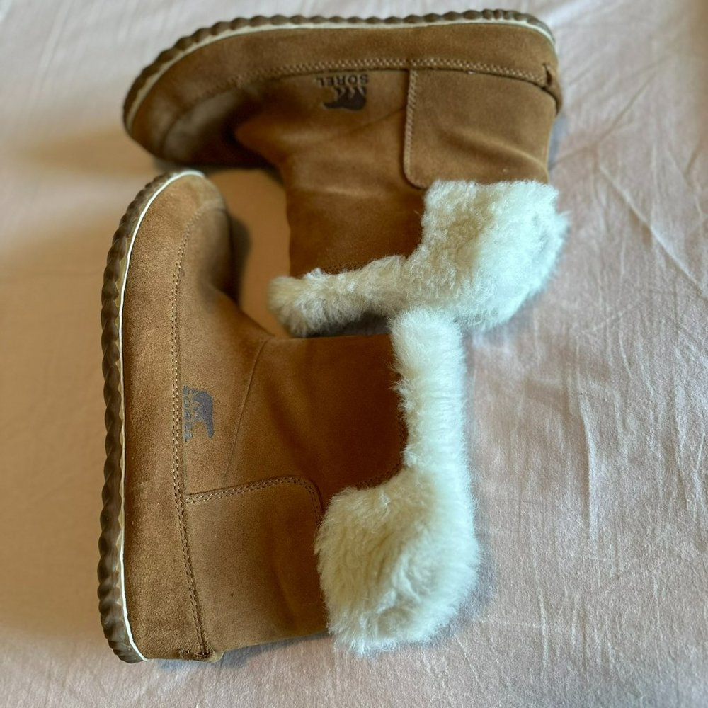 Sorel Leather Fur Lined Ankle Boots